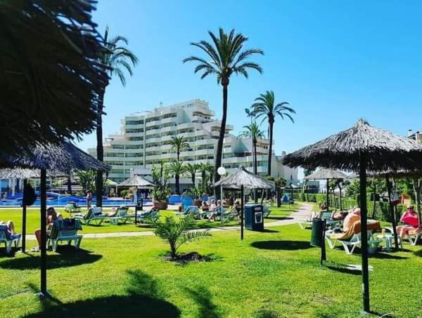 Benalbeach, Estudio En Primera Linea De Playa Benalmádena Exterior photo